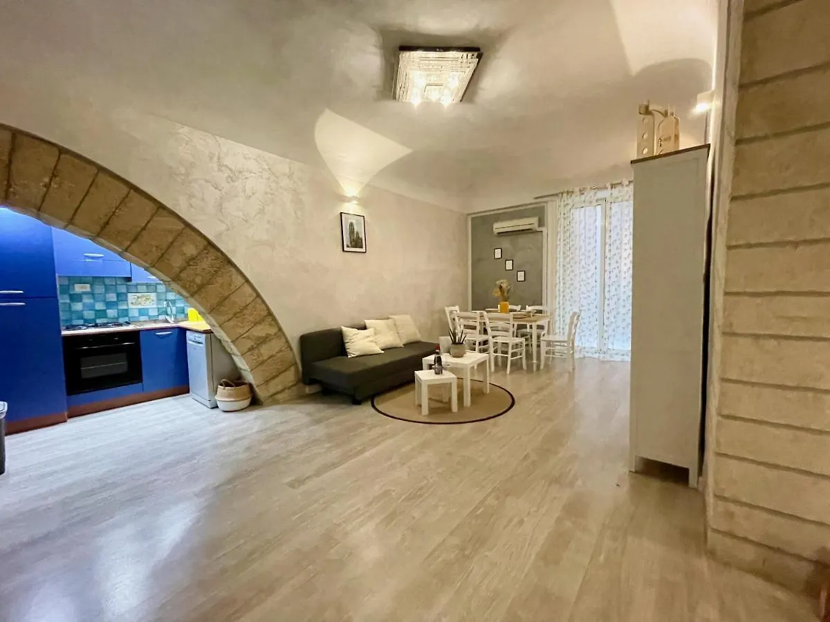 Corrieri Apartments Palermo Italia